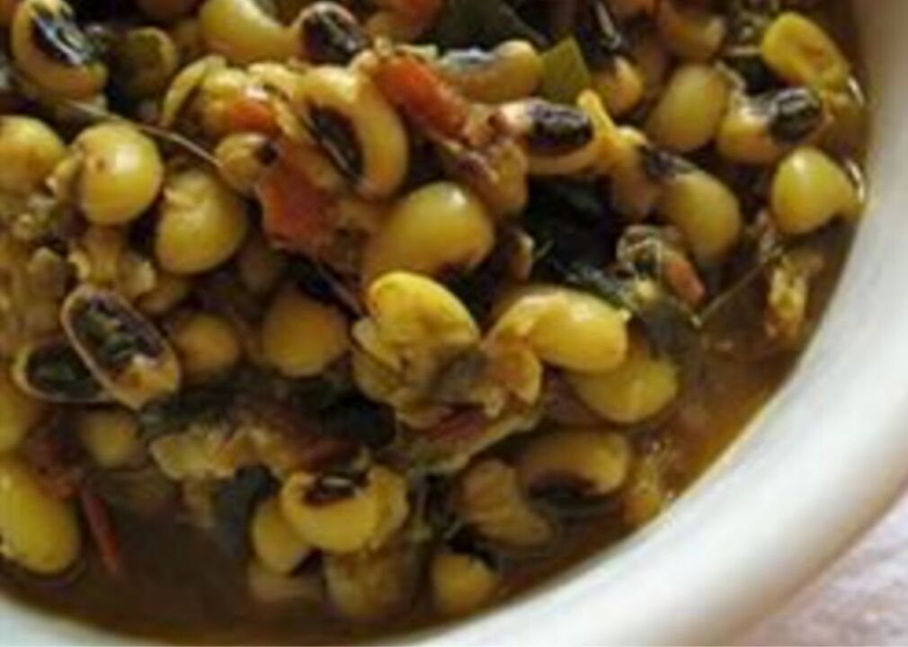Black-eyed peas spicy style